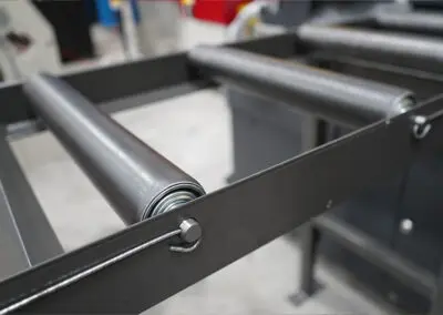 A close up of 450mm Roller Track